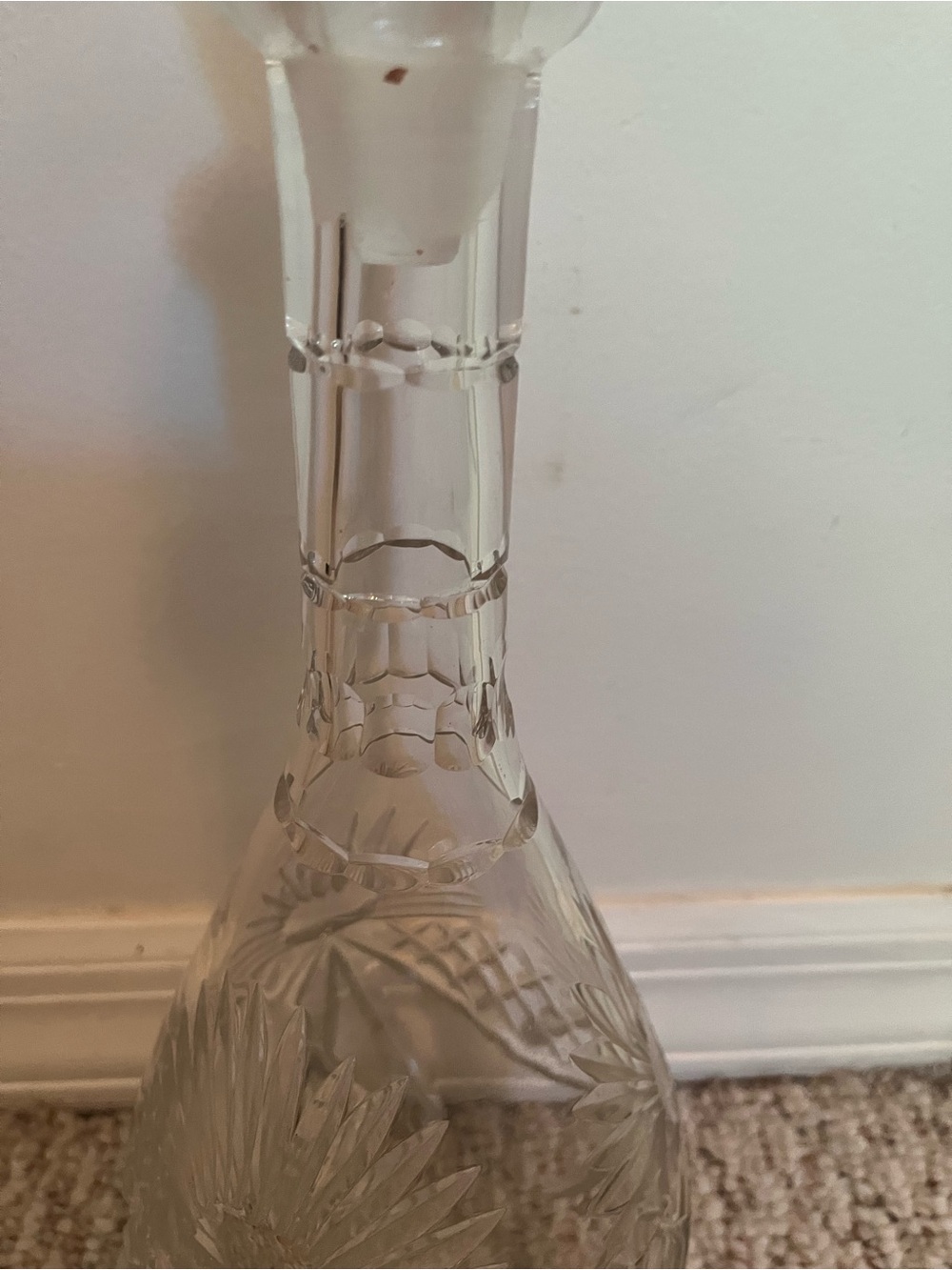 Large 15” Vintage Crystal Cut Glass Decanter Stopper Etched Star Burst Design - Picture 3 of 12
